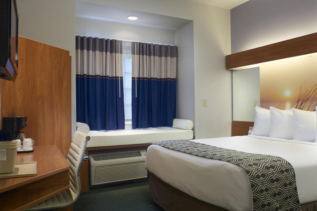 Microtel Inn & Suites By Wyndham Port Charlotte Punta Gorda Pokój zdjęcie